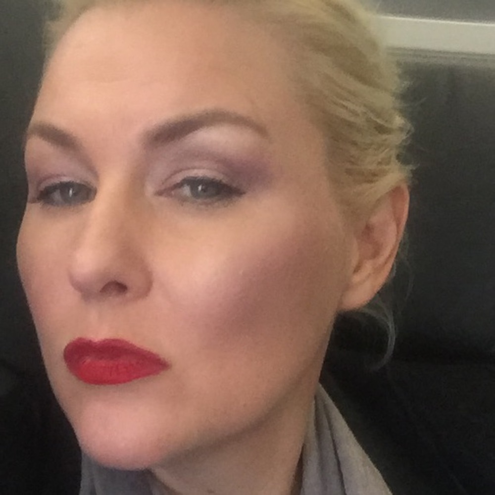Meet your Posher, Liz
